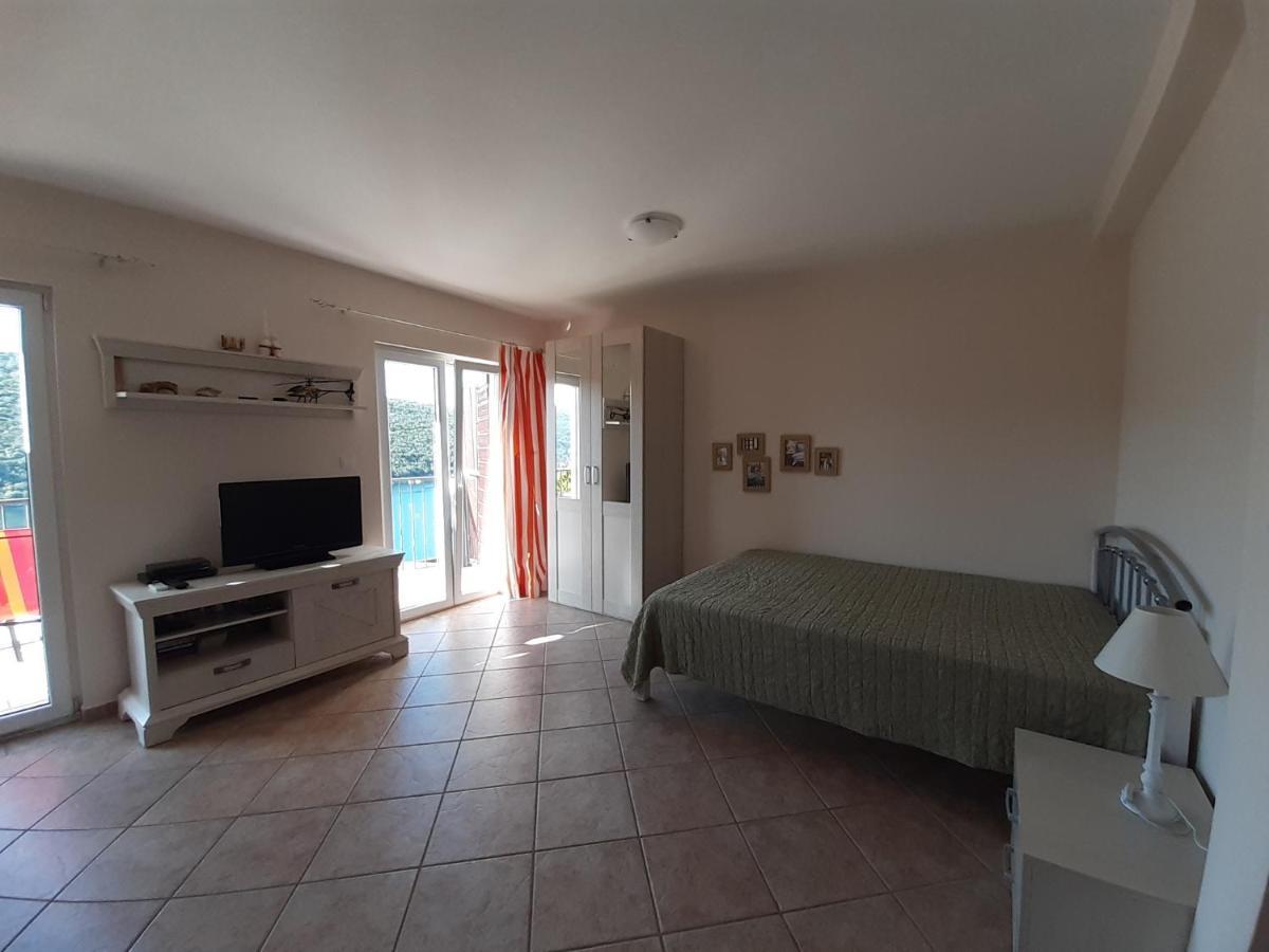Suntime Apartment Tivat Eksteriør bilde
